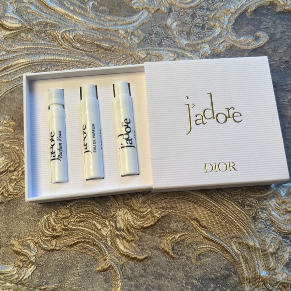 2pc. Dior Bundle Set - Picture 6 of 7